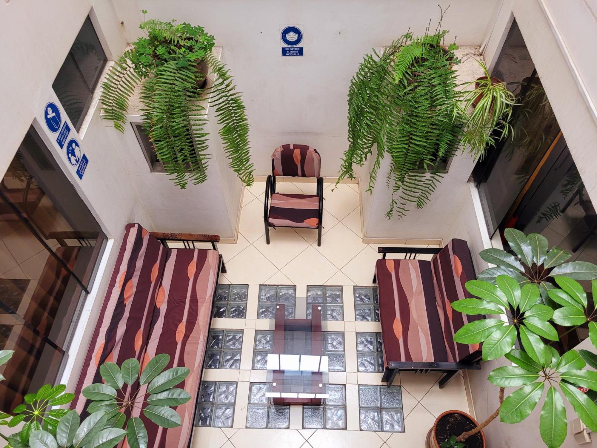 Illari Wari L - Hotel Sauna Ayacucho Exterior photo
